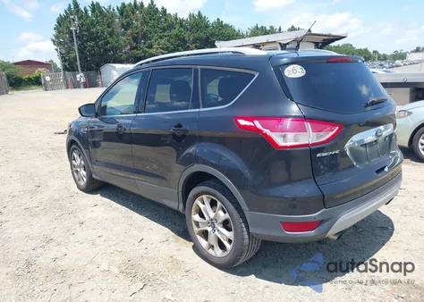 2015 Ford Escape Titanium из США, поврежденный, VIN 1FMCU0JX8FUC60804